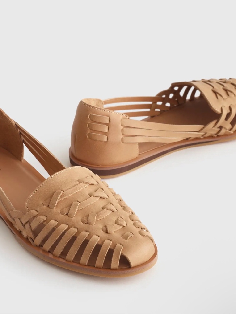 NEW Quince Huaraches Woven Strappy Flats Beige Tan Cashew 6.5